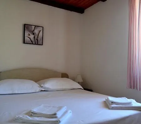 Seaside House Tatil Evi Rukavac (Vis)